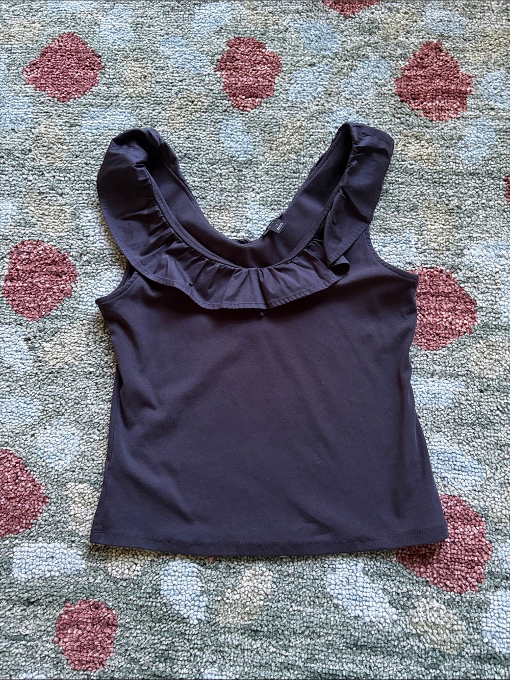 Ruffled Scoop Neck Sleeveless Top - Black